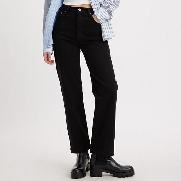 LEVI’S Premium Ribcage Straight Ankle Black Jeans in Black Sprout - Picture 3 of 12